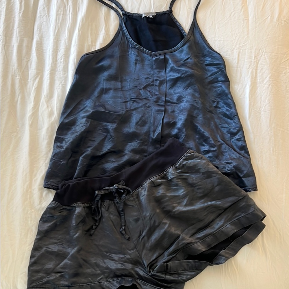 PJ Harlow navy set